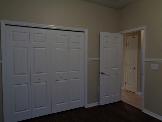 Building Photo - 5745 Woodruff Way