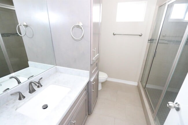 Building Photo - 7964 Elka Lp