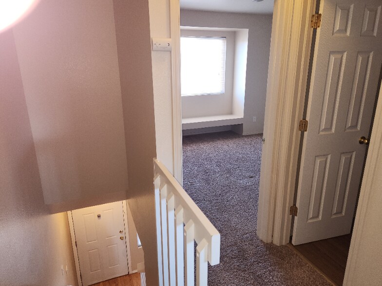 Building Photo - 2647 Bannister Ct