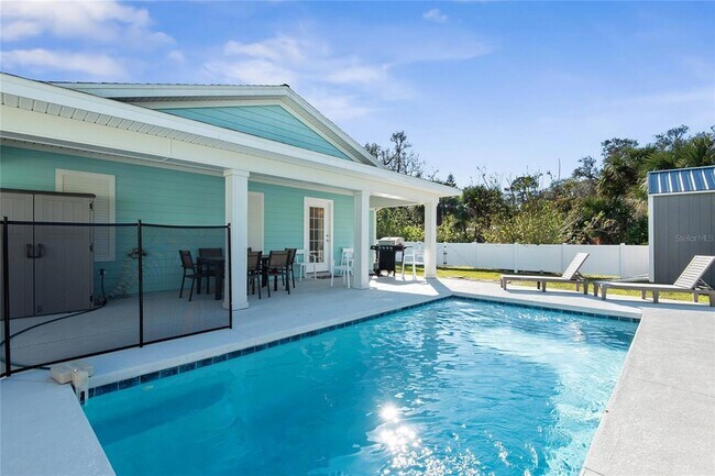 Building Photo - 27 Mala Compra Rd