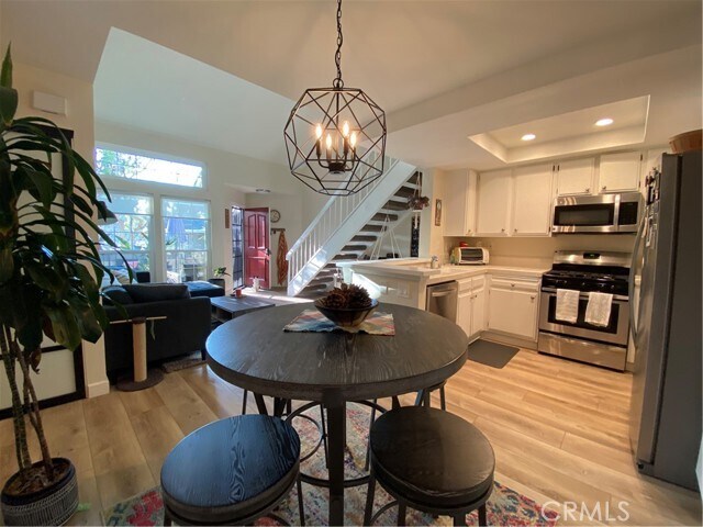 Building Photo - 24227 Avenida De Las Flores