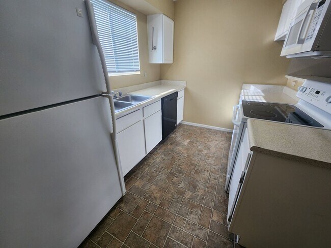 Building Photo - 2750 S Durango Dr