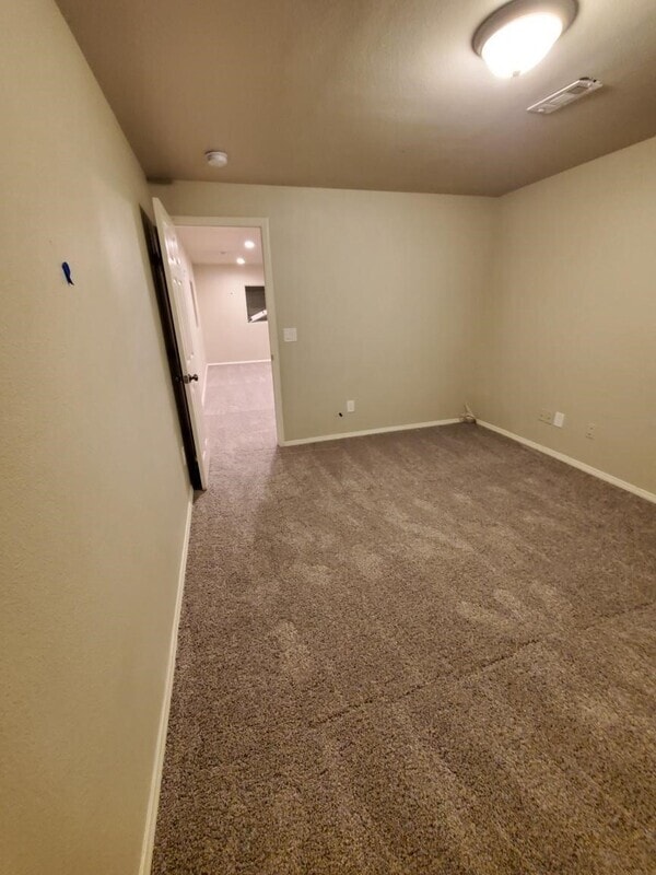 Building Photo - 716 Harvest Field Way