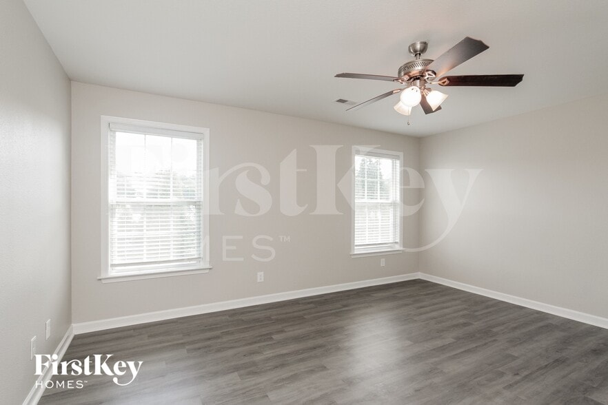 Building Photo - 3216 Deshler Morris Ln