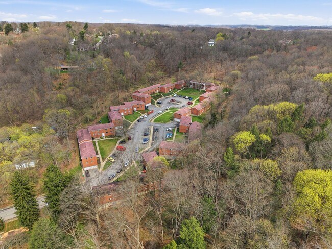 Building Photo - 298 Lumar Dr