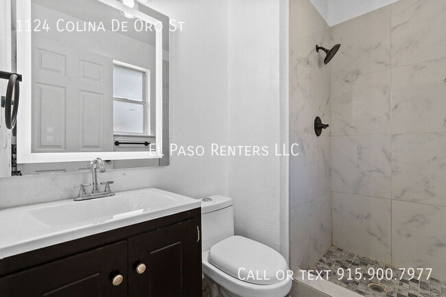 Building Photo - 1124 Colina De Oro St