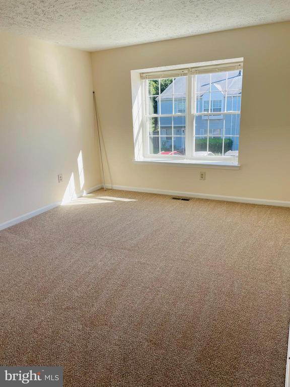 Building Photo - 6107 Hoskins Hollow Cir