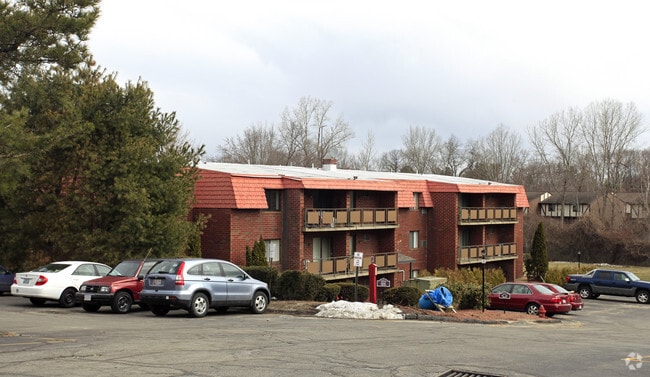 Primary Photo - Pheasant Ridge Apartments
