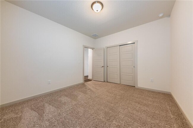 Building Photo - 4613 Oxgang Dr