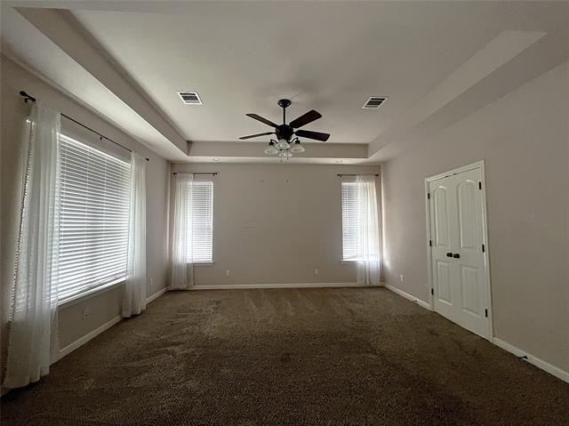 Building Photo - 710 Wolf Creek