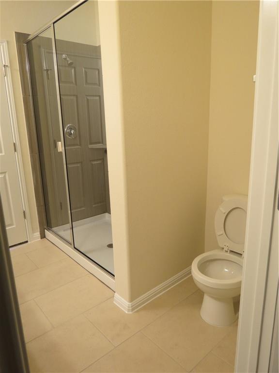 Building Photo - 2304 S Lakeline Blvd