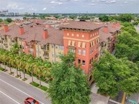 Building Photo - 911 N Orange Ave