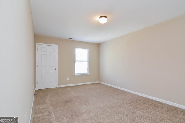 Building Photo - 125 Bethany Manor Dr