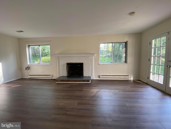 Building Photo - 12909 Chathlake Ln