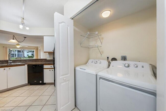 Building Photo - 149 Wading Bird Cir