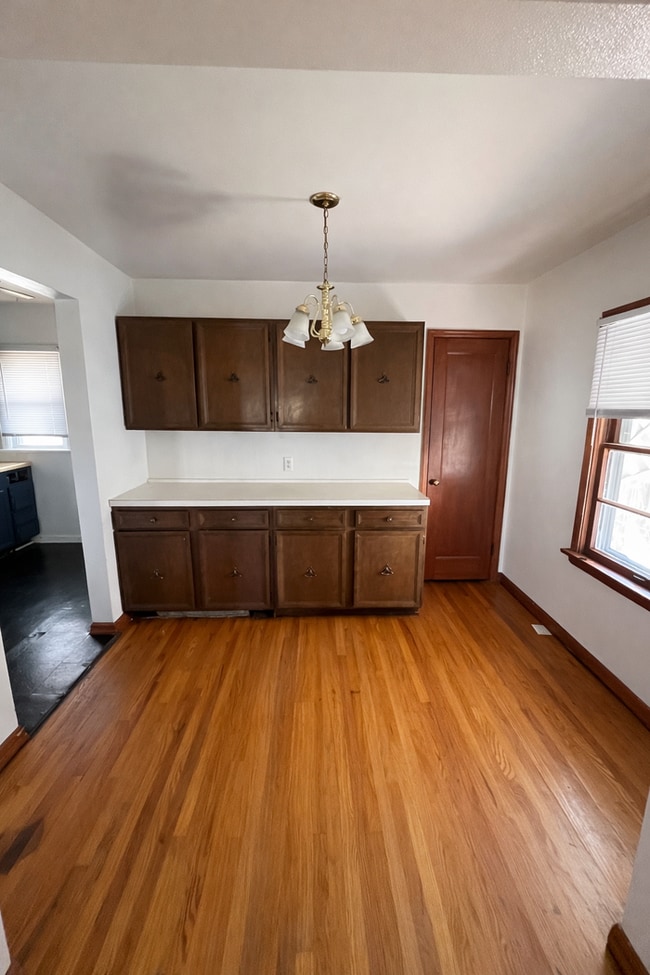 Building Photo - 9682 Lilly Jean Dr