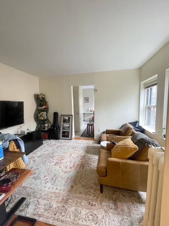 Building Photo - 68 Myrtle St