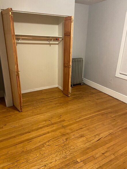 Building Photo - 4041 Washington St