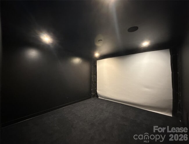 Building Photo - 17023 Soho Dr