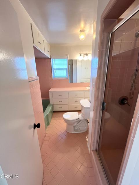 Building Photo - 350 W Lemon Ave