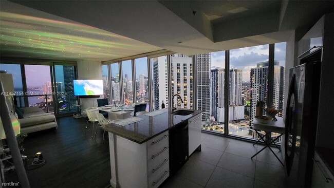 Building Photo - 2 br, 2 bath Condo - 888 Biscayne Blvd Apt...