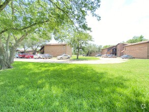 Building Photo - Normangee Apartments