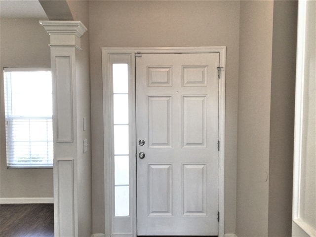 Building Photo - 503 Brick Barn Ln