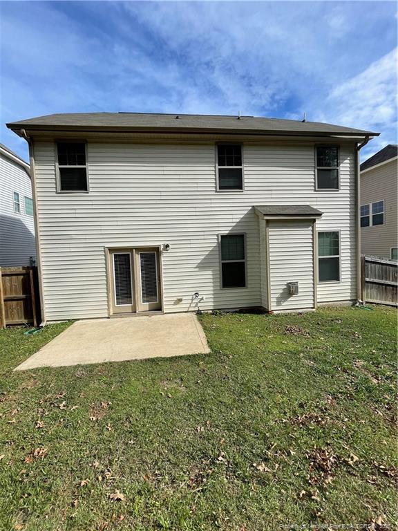 Building Photo - 261 River Oak St