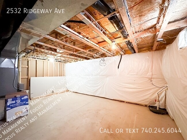 Building Photo - 2532 Ridgeway Ave