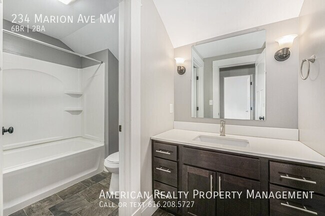 Building Photo - 234 Marion Ave NW