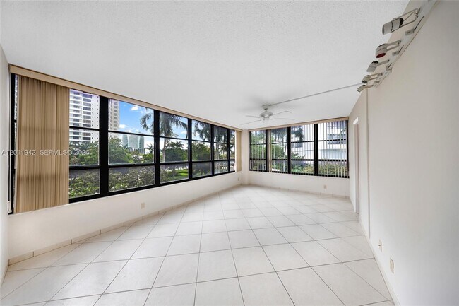 Building Photo - 600 Three Islands Boulevard