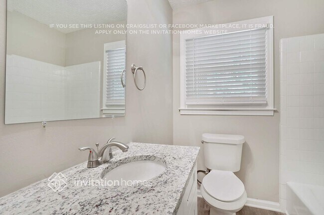Building Photo - 643 Jason Ct