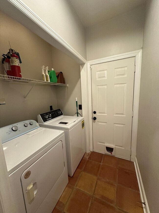 Building Photo - Killearn Pebble Creek HOA Community 2/2 Single family home Available NOW