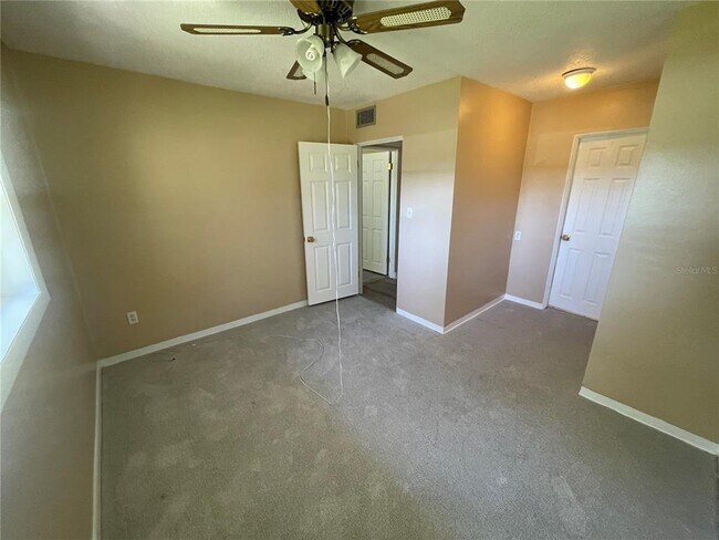 Building Photo - 346 Tanager Ct