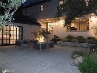 Building Photo - 1094 Acanto Pl
