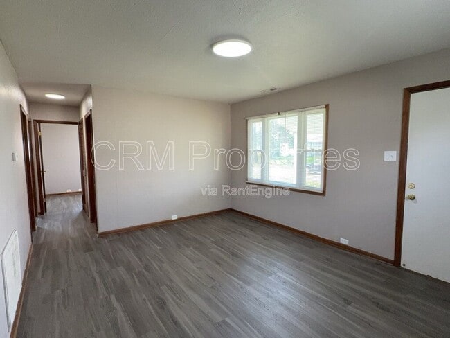 Building Photo - 1007 E North St