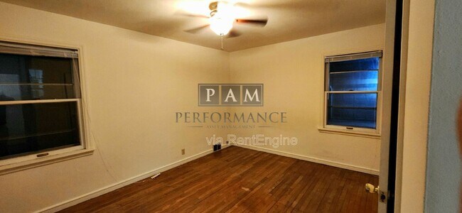 Building Photo - 2045 N 86th St
