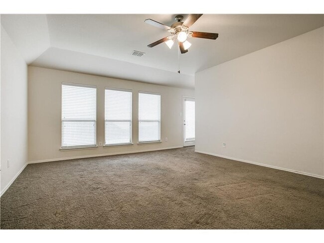 Building Photo - Welcome Home 3-2-2 Melissa ISD