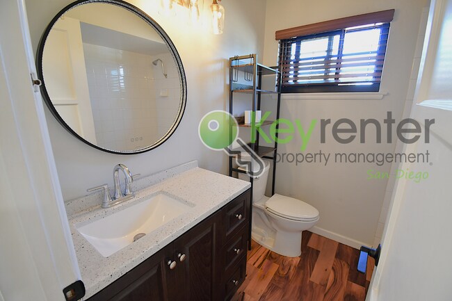 Building Photo - Single Detach Home in the heart of Bay Park | Close to SeaWorld, Mission Bay, Hwy 5 & 8 freeway