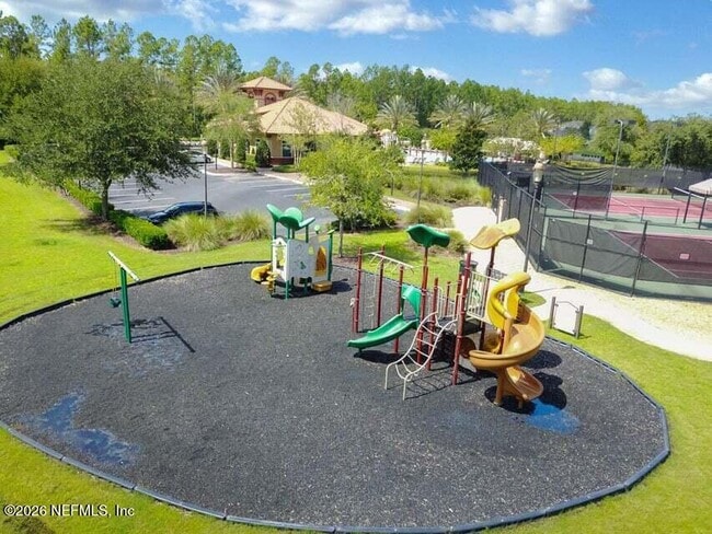 Building Photo - 156 Nelson Ln