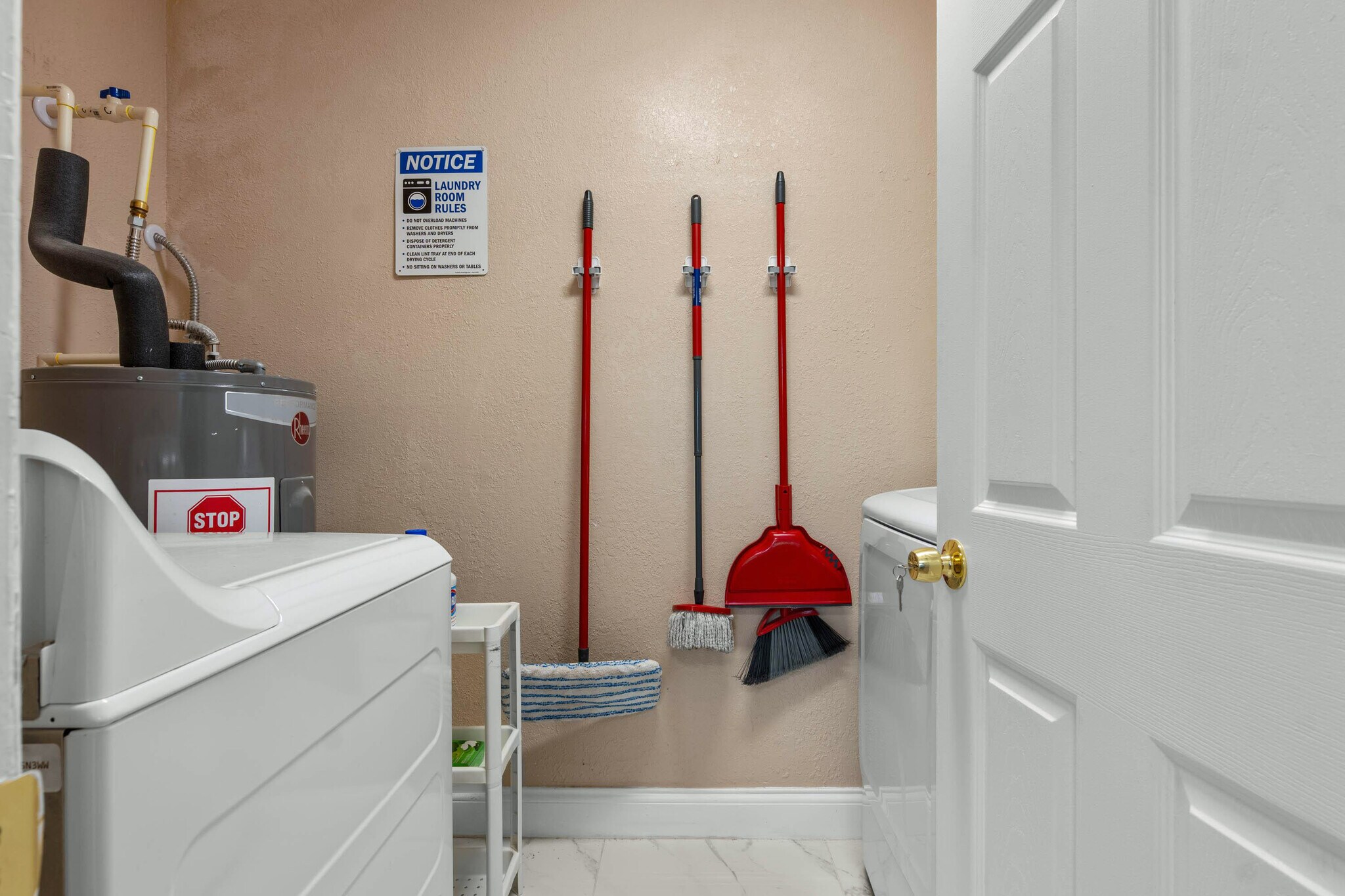 Building Photo - 333 Amador Cir