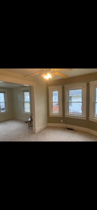 Building Photo - 216 W Evers Ave