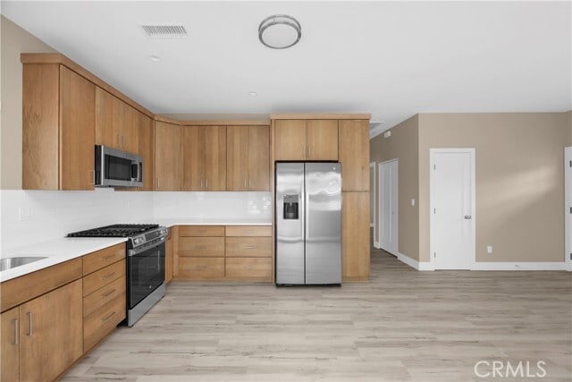 Building Photo - 751 N Grand St