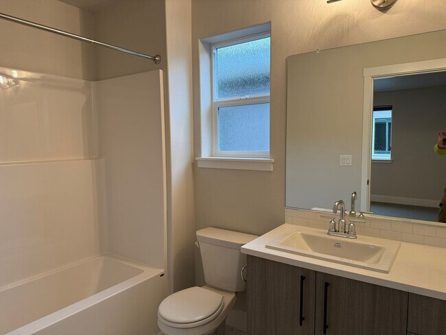 Building Photo - Beautiful Three Bedroom New Construction Home For Rent