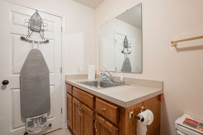 Building Photo - Available mid June!