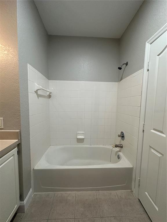 Building Photo - 1150 Lake Shadow Cir