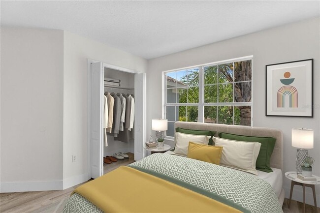 Building Photo - 12917 Grovehurst Ave