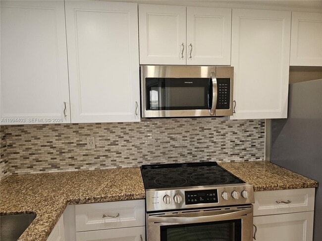 Building Photo - 250 Layne Blvd