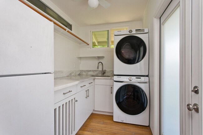 Building Photo - 44-012 Kaimalu Pl