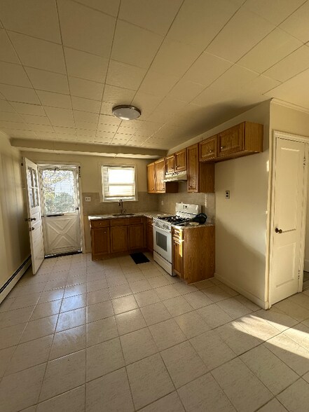 Building Photo - 973 Ellis Pkwy